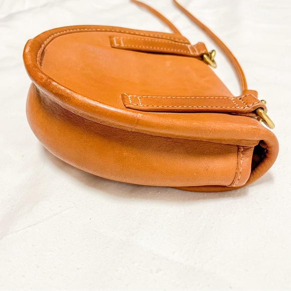 Coach Vintage Mini Belt Bag 9826 British Tan - Picture 11 of 13